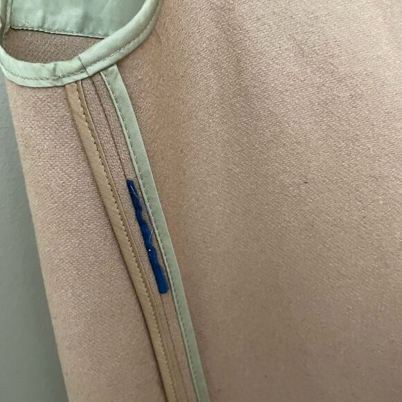 Vintage Burberry’s Wool Coat Button In Liner - Picture 3 of 8